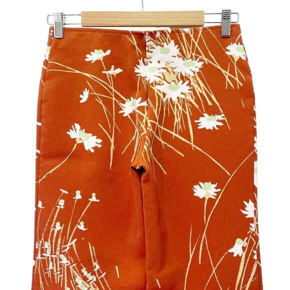 Urban Outfitters UO Dalila Low-Rise Retro 70s Floral Flare Pant Rust Size Small - Picture 8 of 13